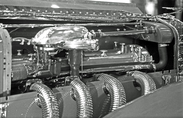 (01-5)264-08b 1933 Duesenberg SJ Speedster.jpg